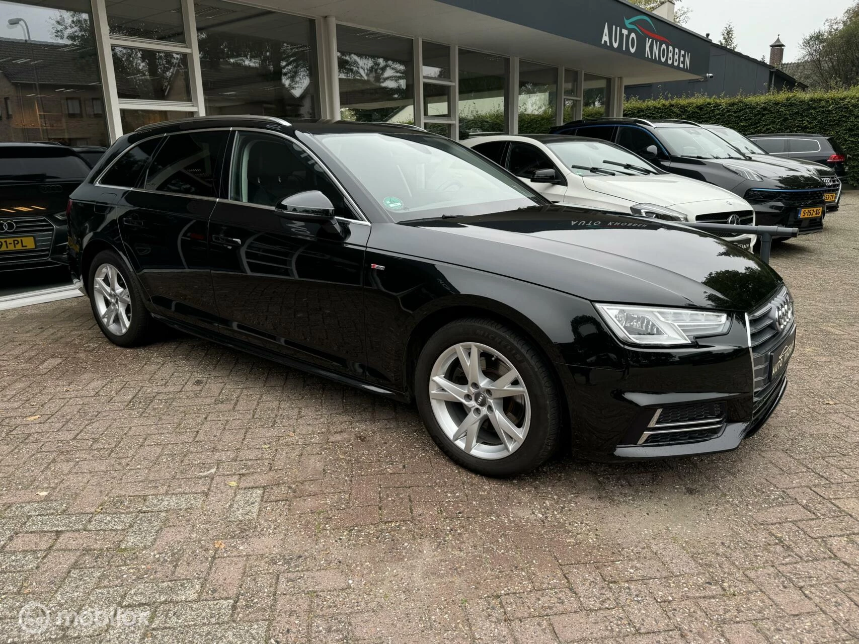 Hoofdafbeelding Audi A4