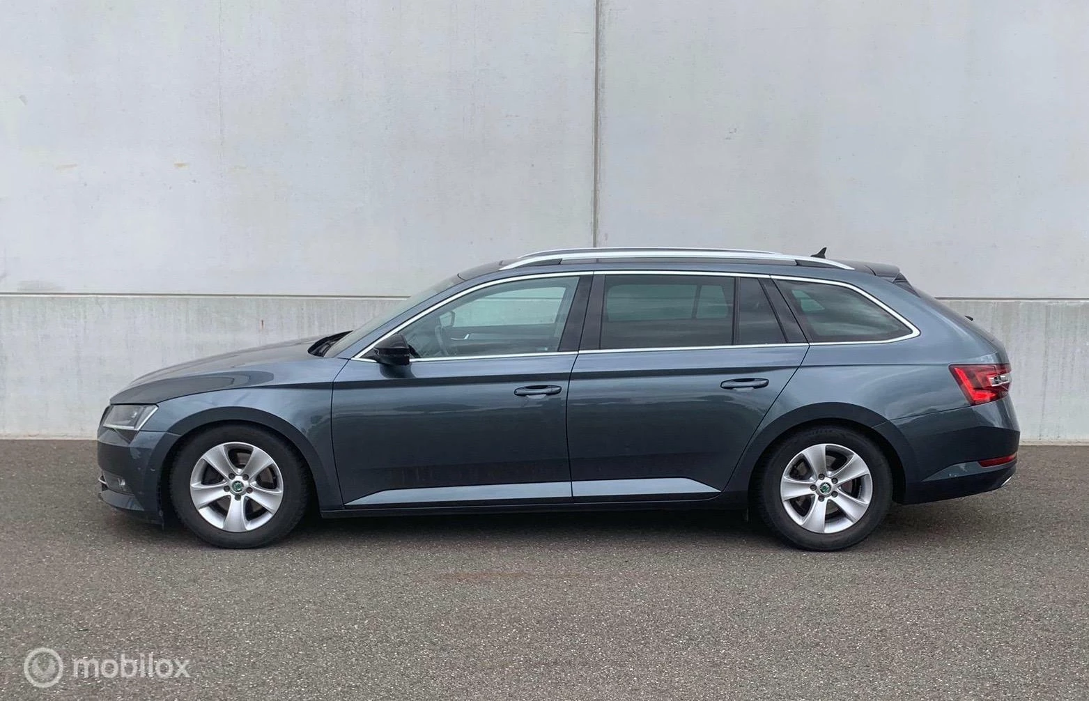 Hoofdafbeelding Škoda Superb