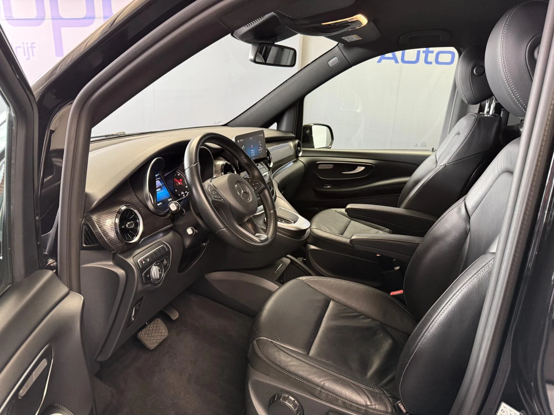 Hoofdafbeelding Mercedes-Benz EQV