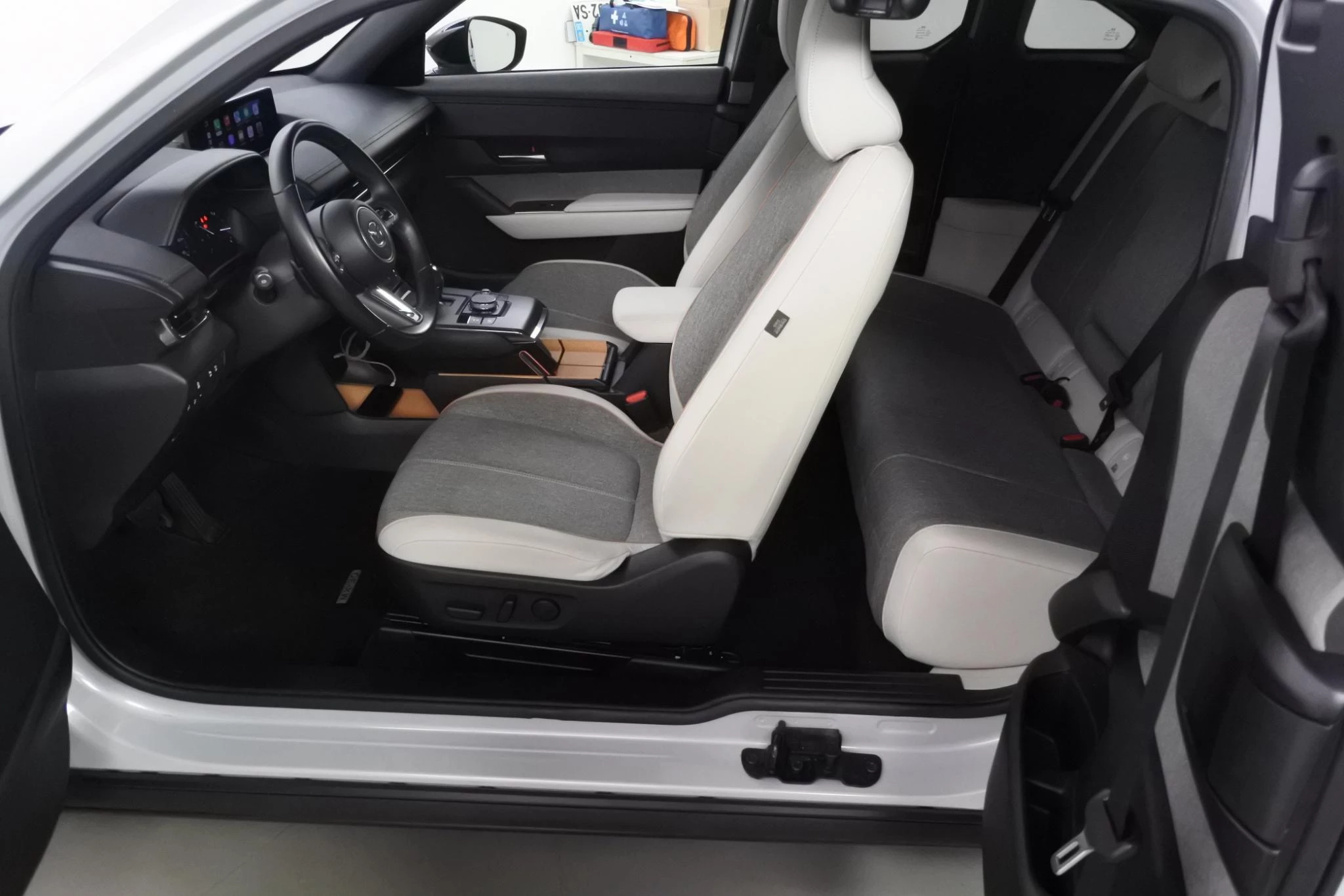 Hoofdafbeelding Mazda MX-30