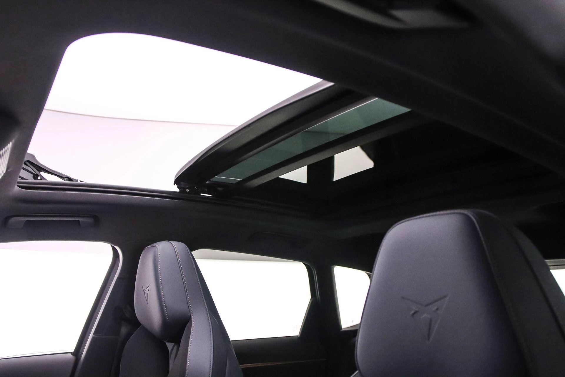 Hoofdafbeelding CUPRA Terramar