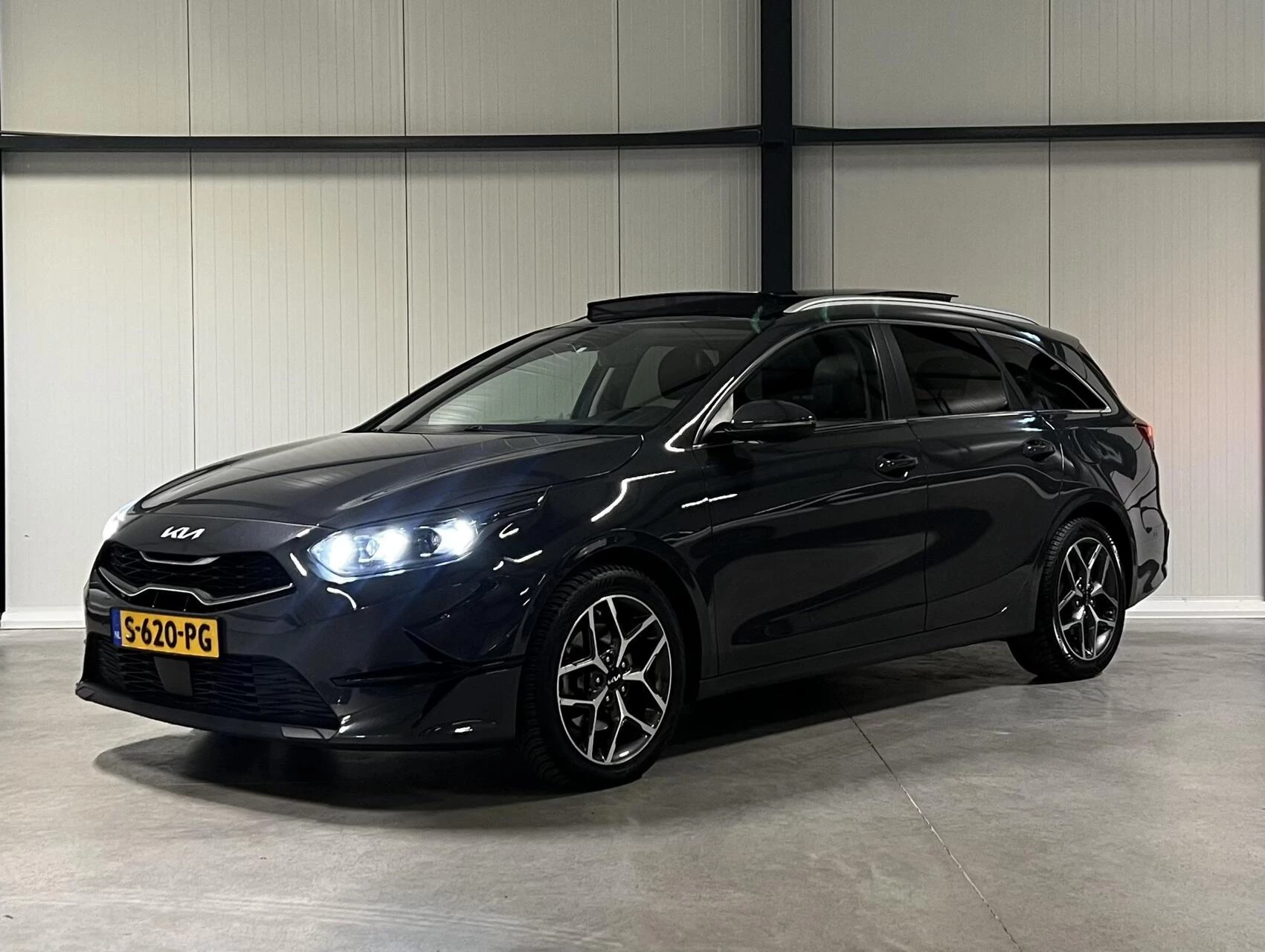 Hoofdafbeelding Kia Ceed Sportswagon