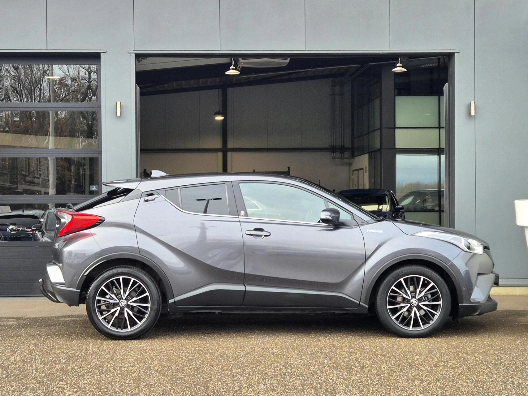 Hoofdafbeelding Toyota C-HR