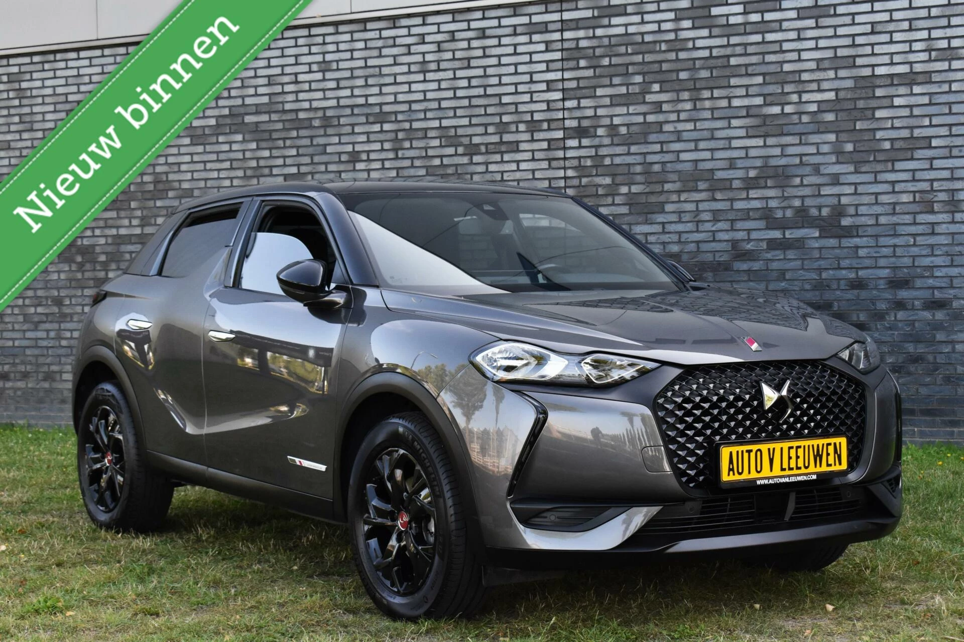 Hoofdafbeelding DS DS 3