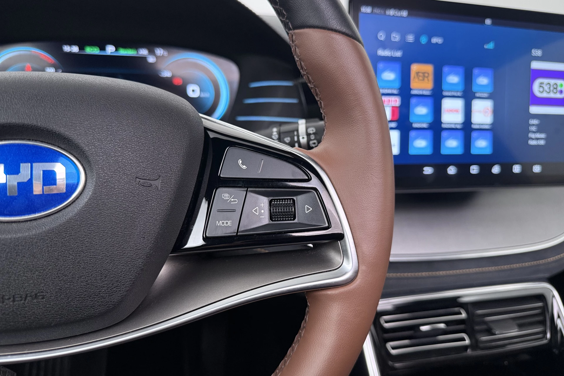 Hoofdafbeelding BYD TANG