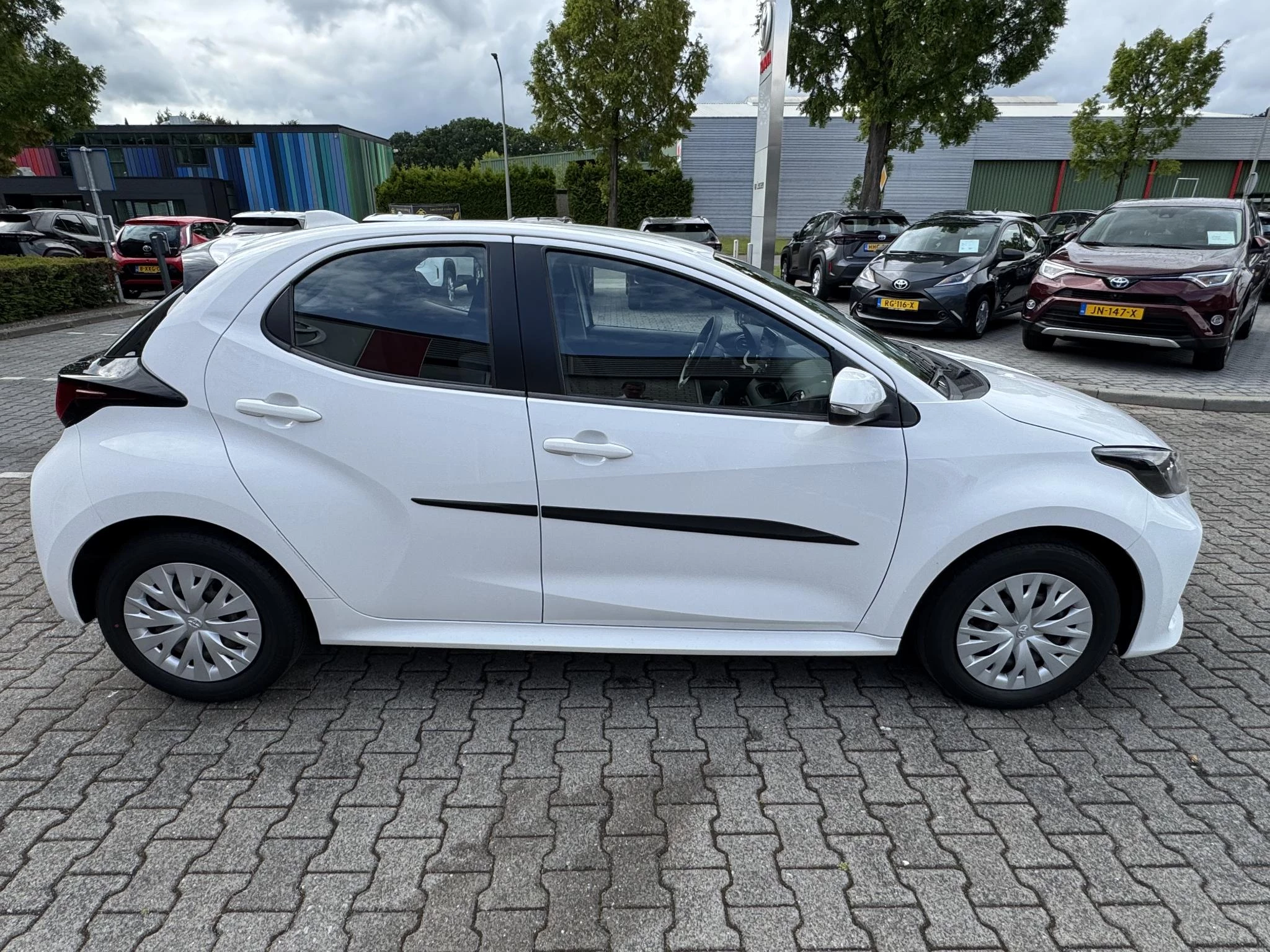 Hoofdafbeelding Toyota Yaris
