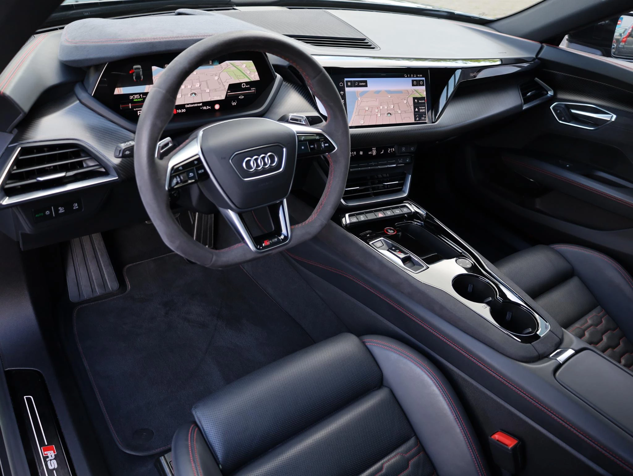 Hoofdafbeelding Audi e-tron GT