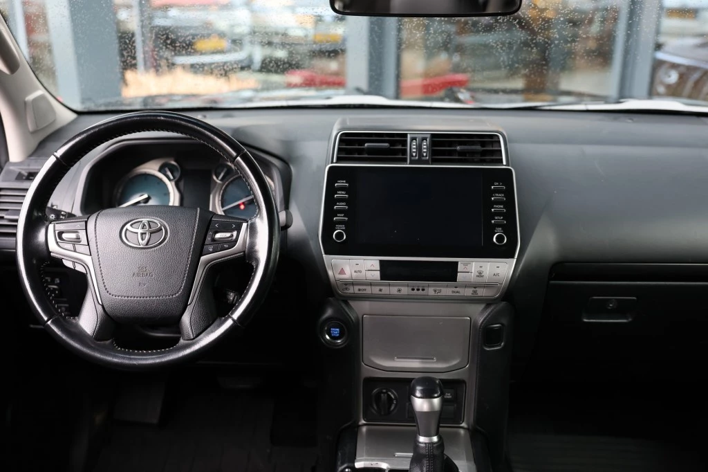 Hoofdafbeelding Toyota Land Cruiser