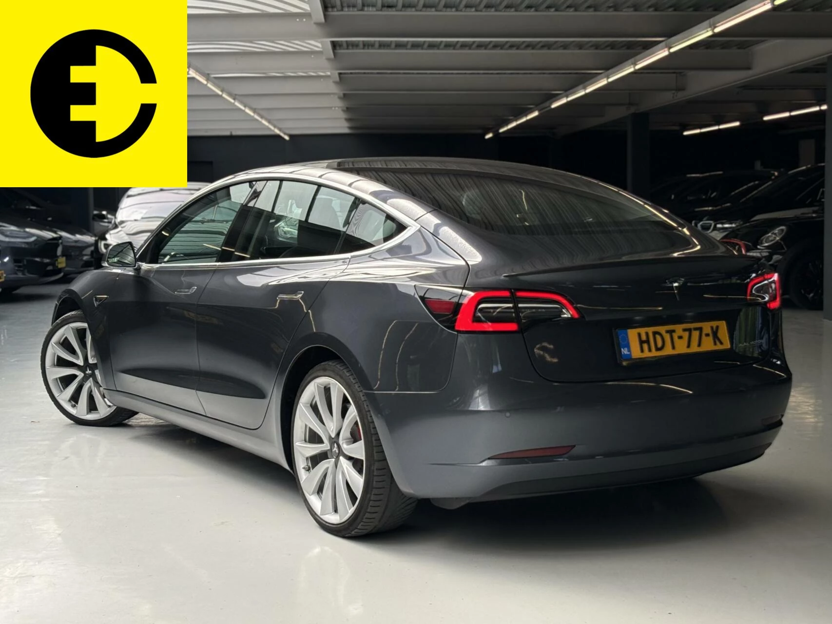 Hoofdafbeelding Tesla Model 3