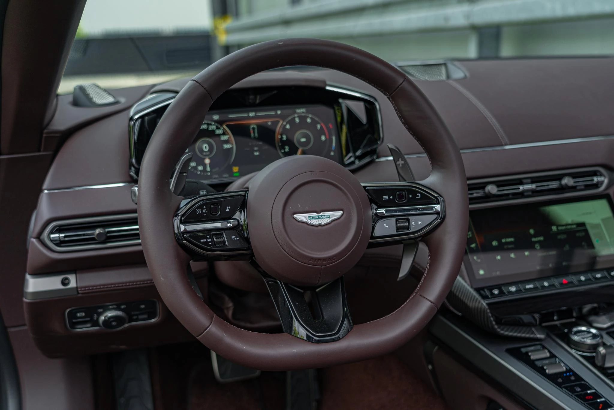 Hoofdafbeelding Aston Martin Vanquish