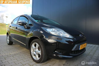 Ford Fiesta 1.25 Limited 5-DEURS AIRCO/APK TOT 30-05-2027