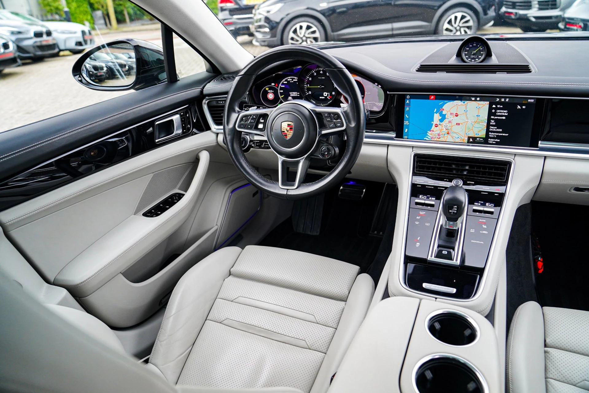 Hoofdafbeelding Porsche Panamera