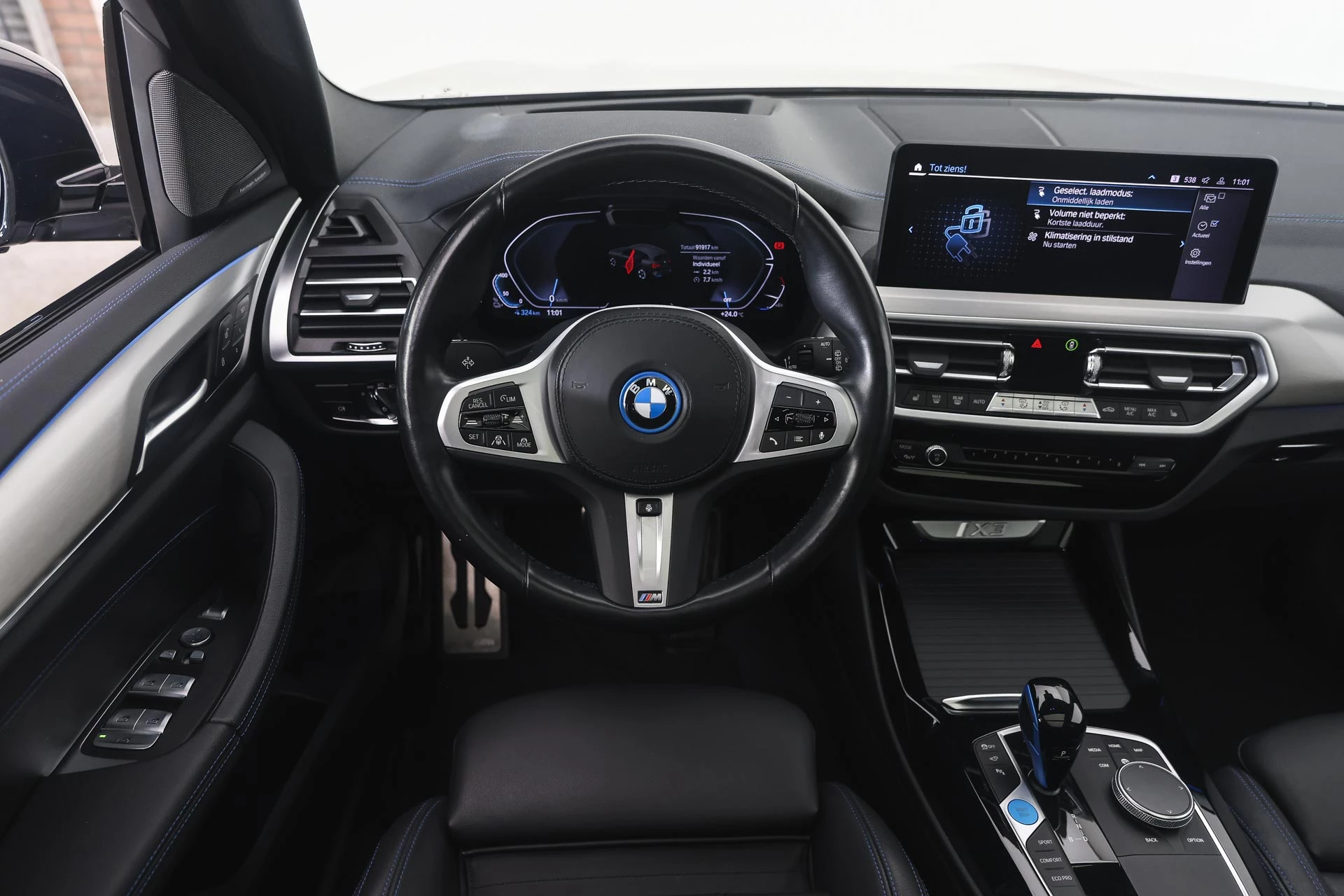 Hoofdafbeelding BMW iX3