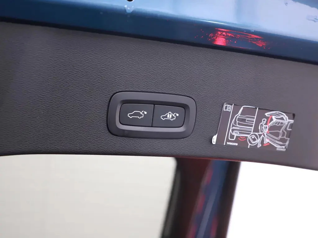Hoofdafbeelding Volvo C40