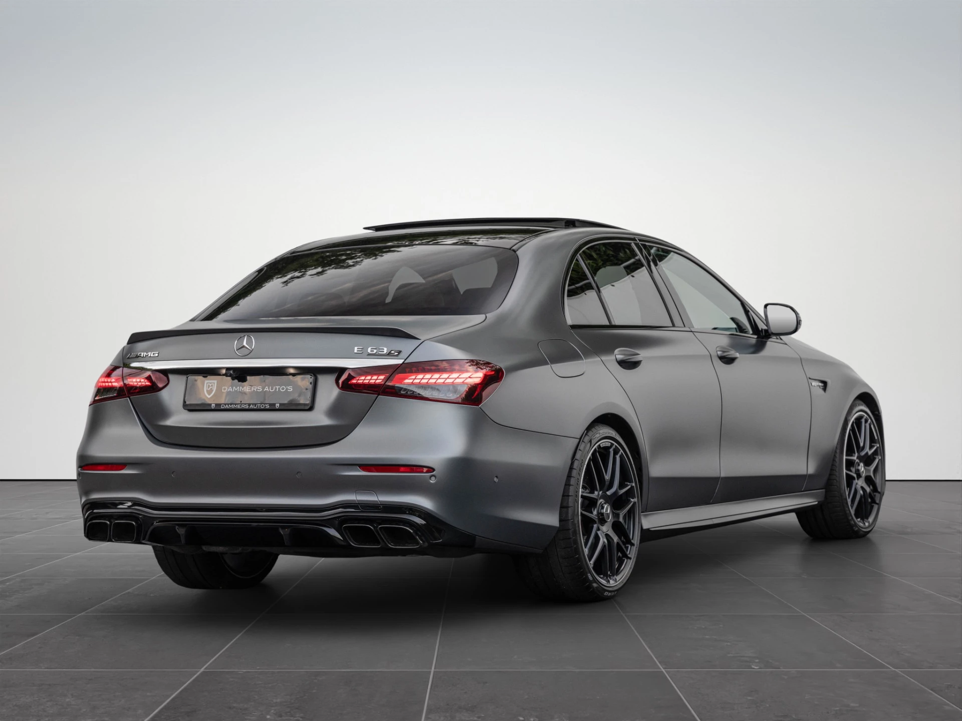 Hoofdafbeelding Mercedes-Benz E-Klasse