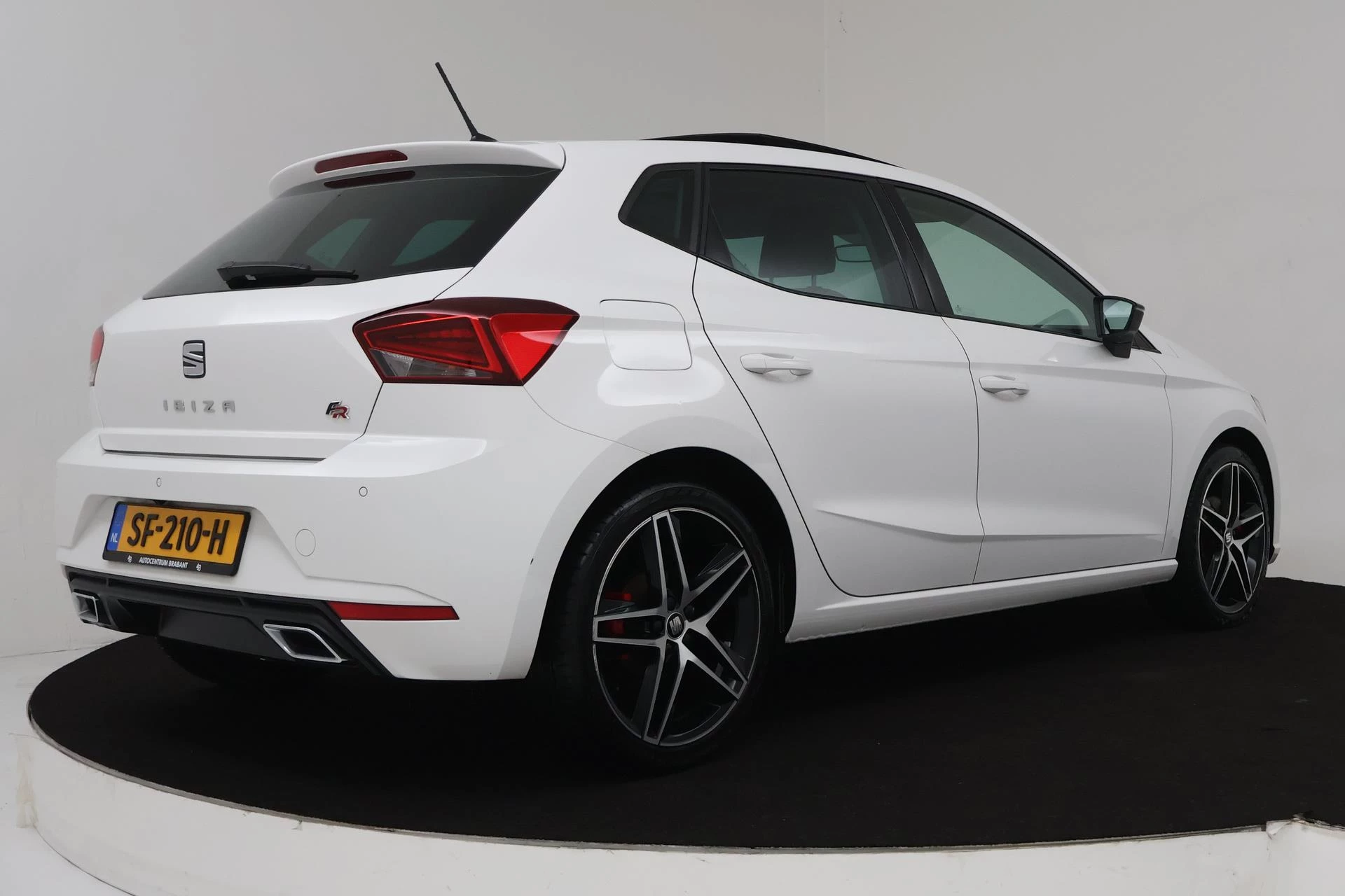 Hoofdafbeelding SEAT Ibiza