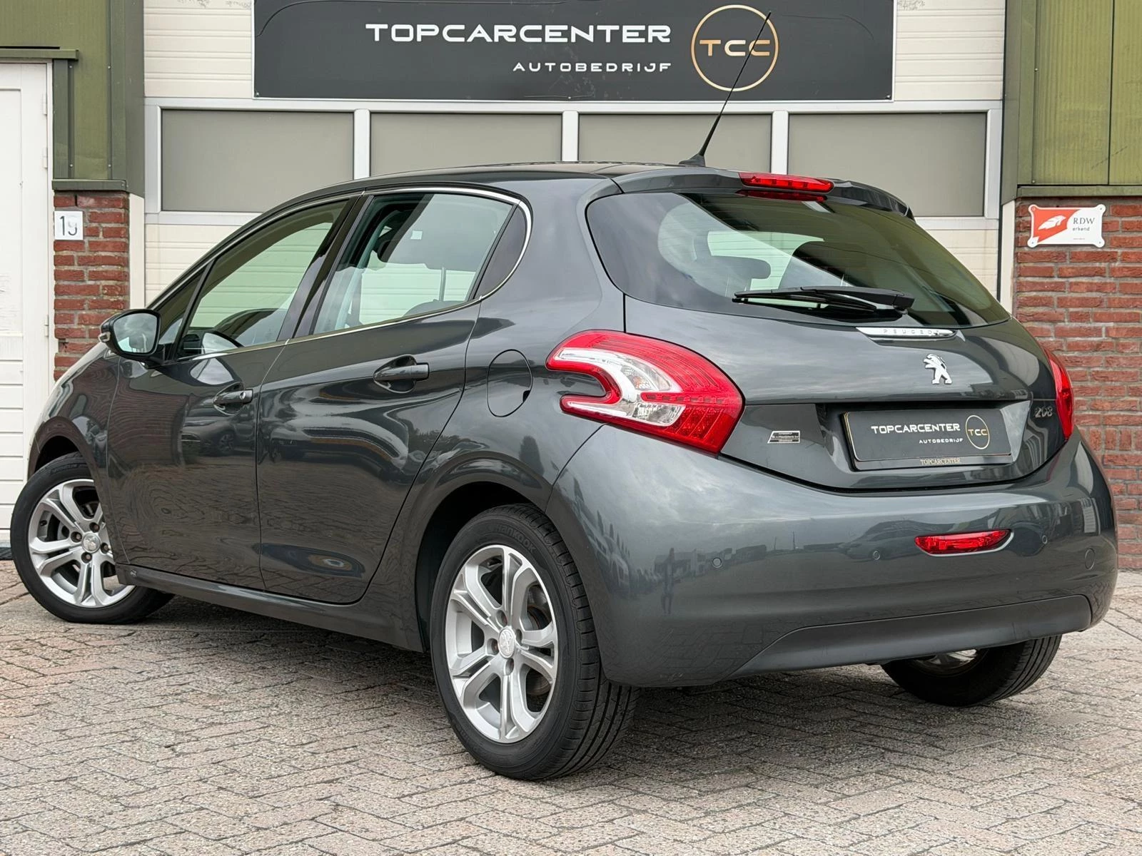 Hoofdafbeelding Peugeot 208