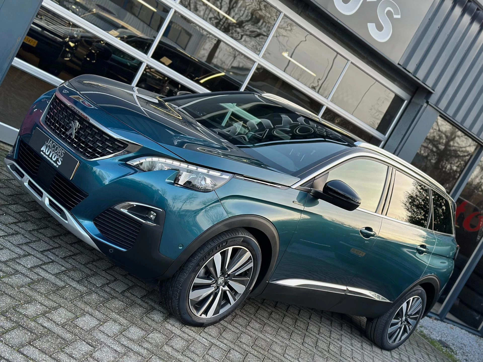 Hoofdafbeelding Peugeot 5008