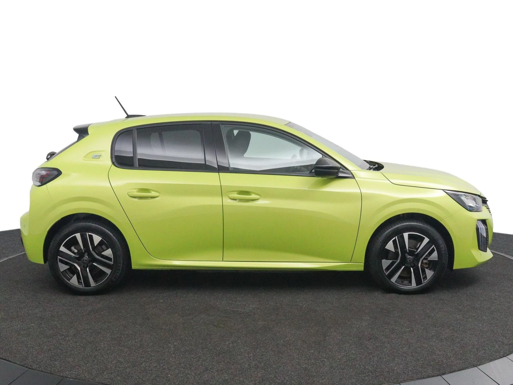 Hoofdafbeelding Peugeot e-208