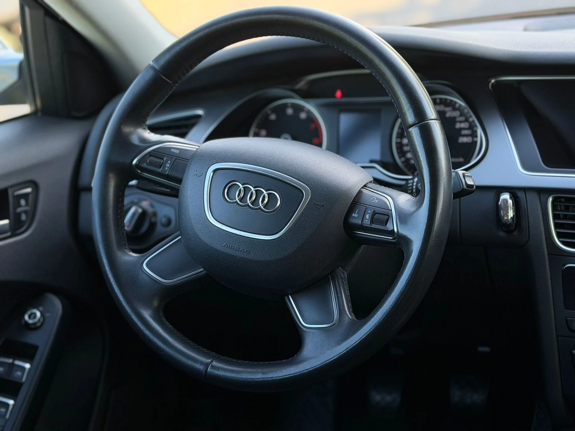 Hoofdafbeelding Audi A4