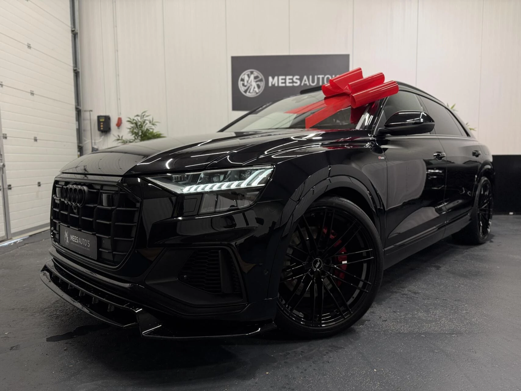 Hoofdafbeelding Audi Q8
