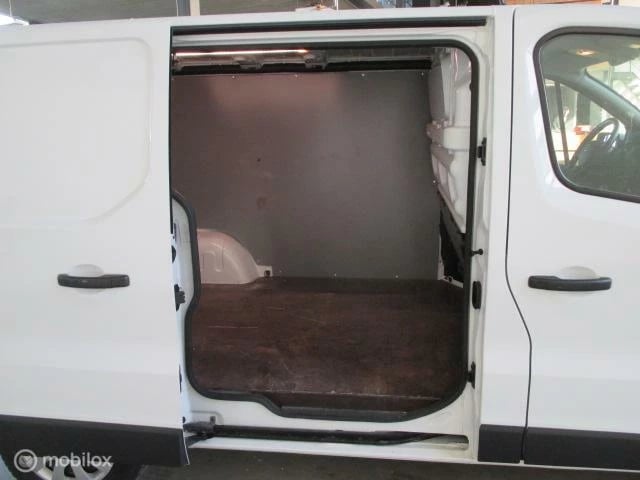 Hoofdafbeelding Nissan NV300