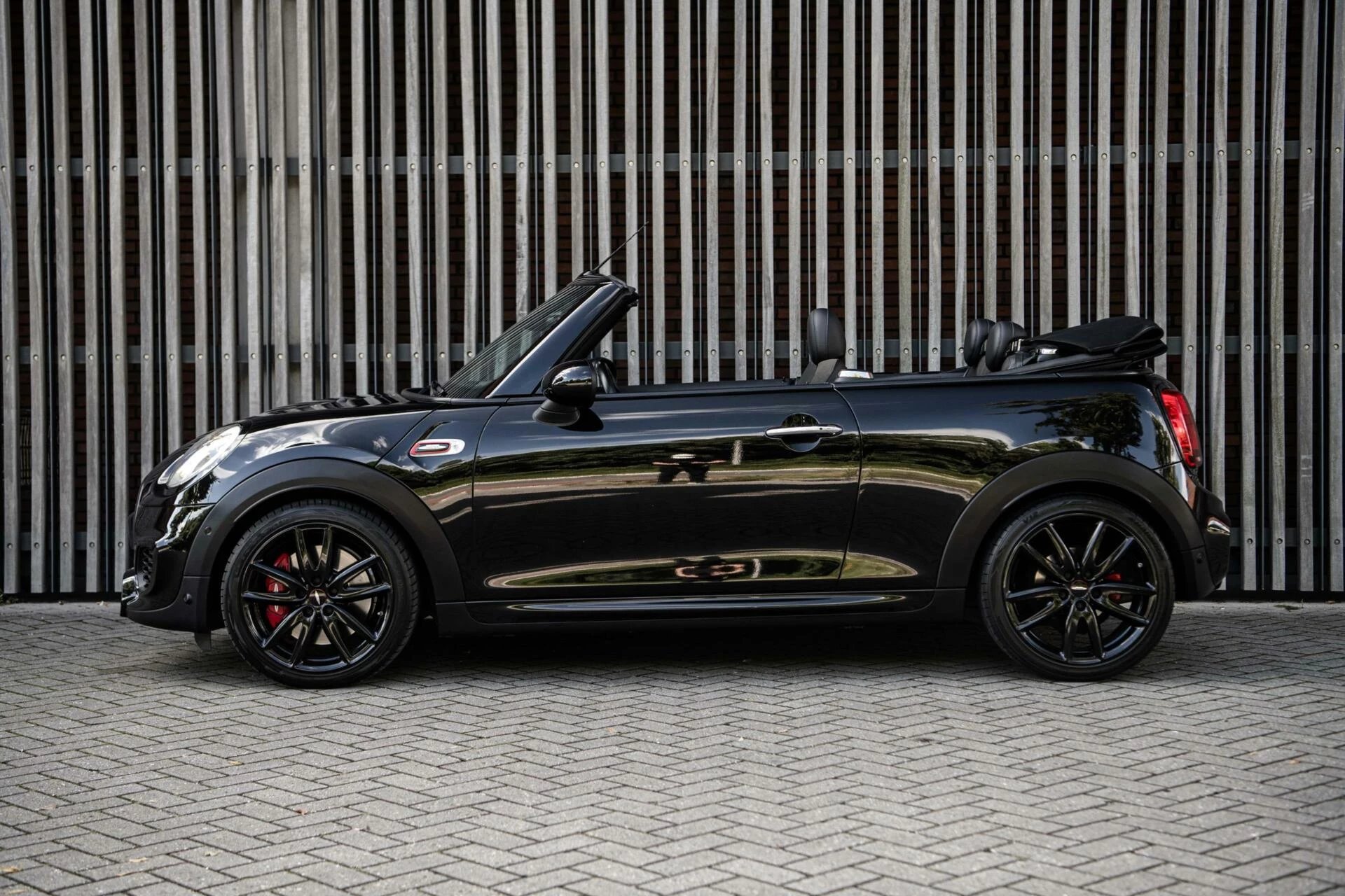 Hoofdafbeelding MINI Cooper Cabrio