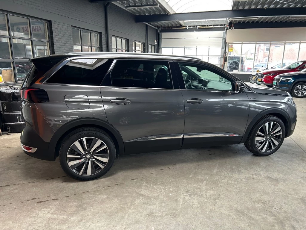 Hoofdafbeelding Peugeot 5008