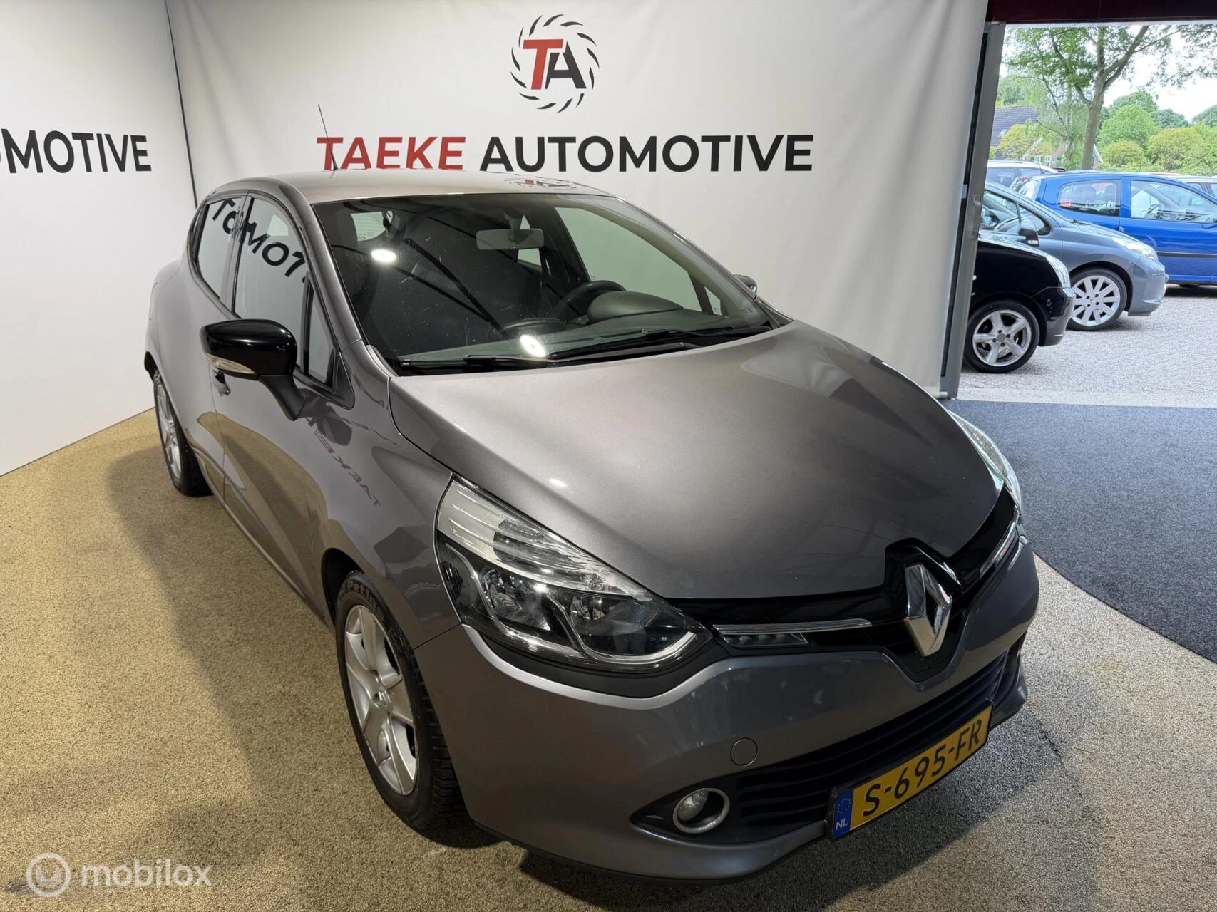 Hoofdafbeelding Renault Clio