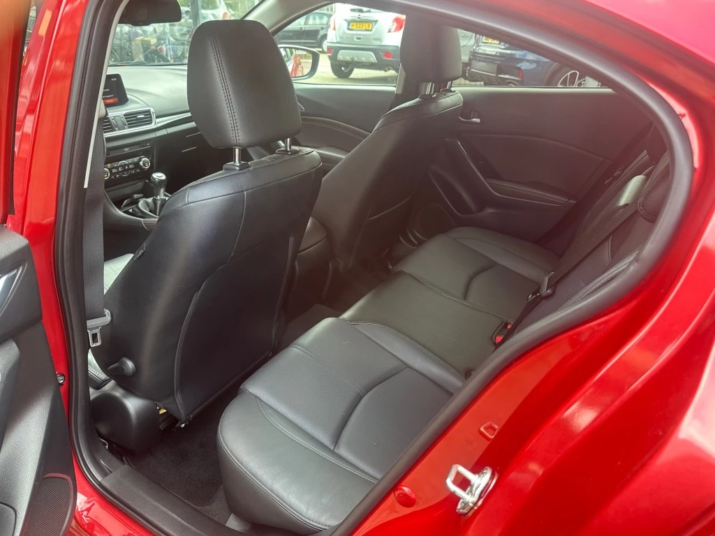 Hoofdafbeelding Mazda 3