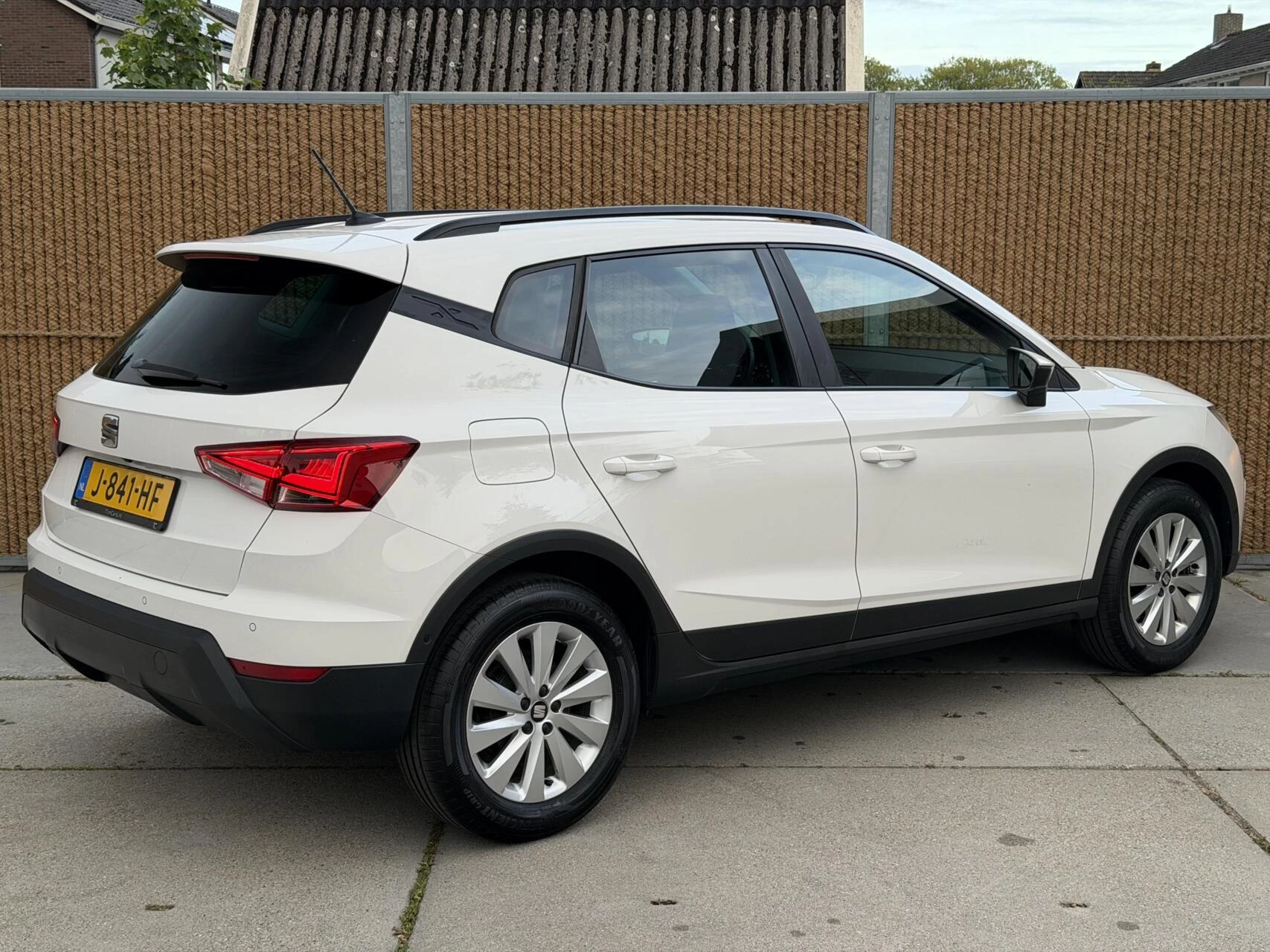 Hoofdafbeelding SEAT Arona