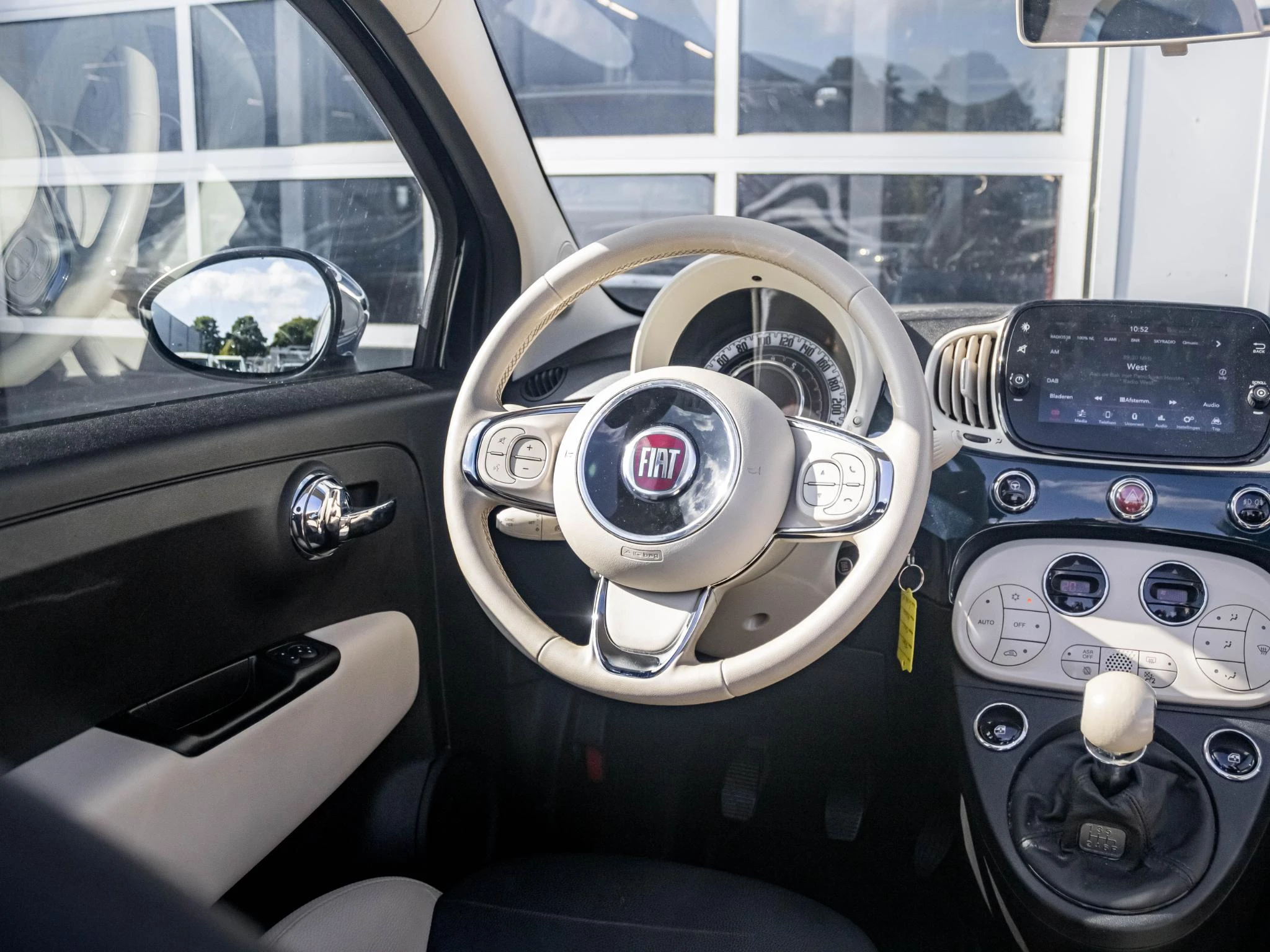 Hoofdafbeelding Fiat 500C