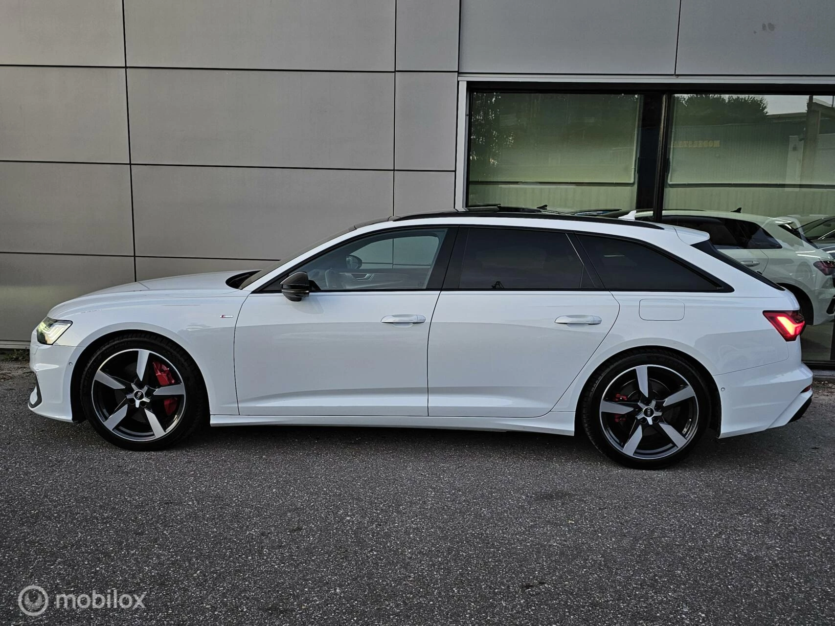Hoofdafbeelding Audi A6