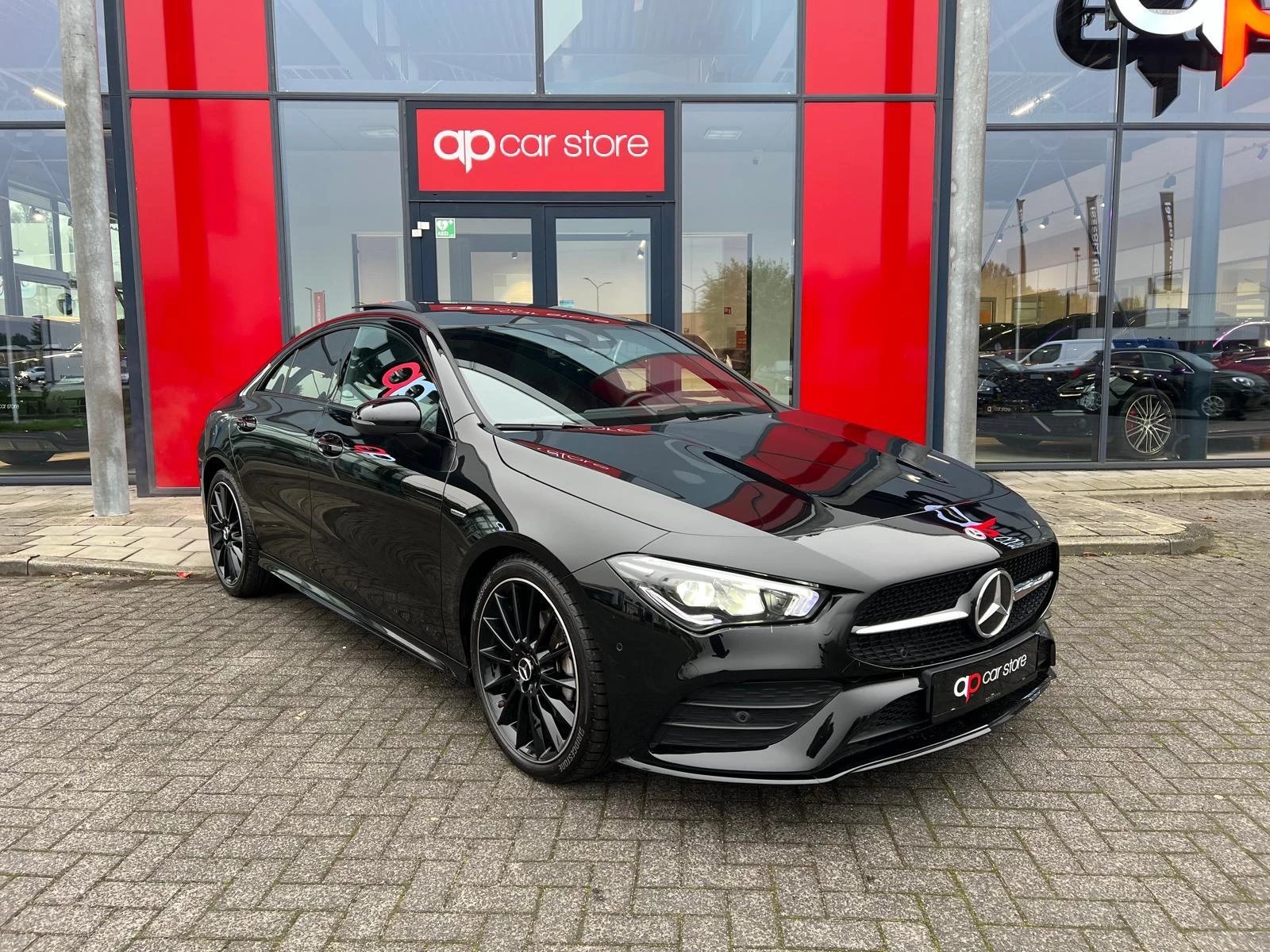 Hoofdafbeelding Mercedes-Benz CLA