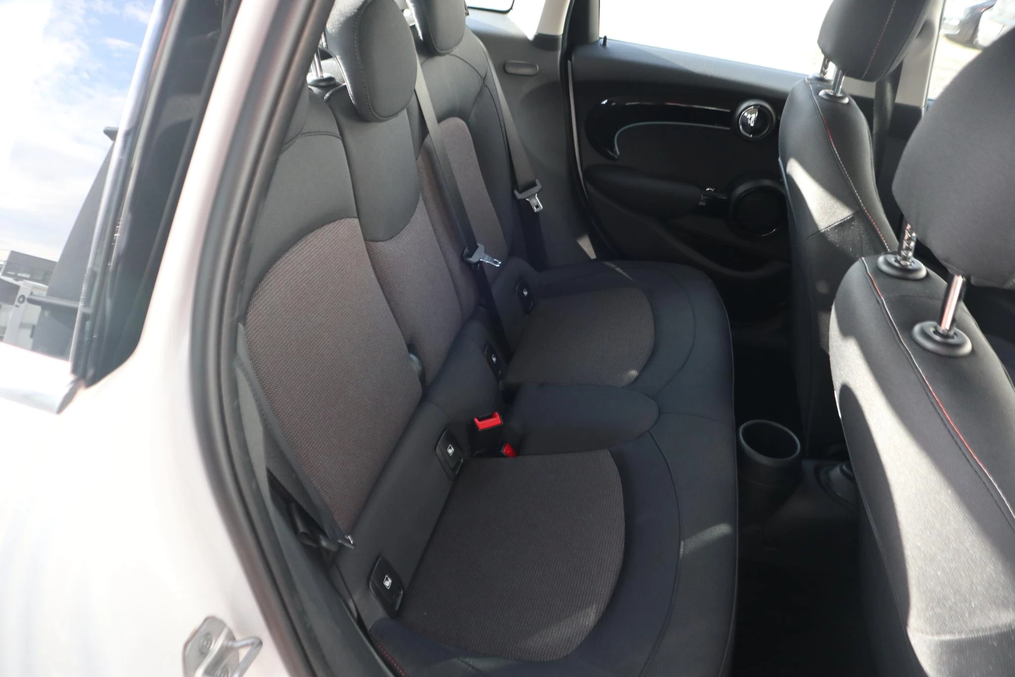 Hoofdafbeelding MINI 5-deurs