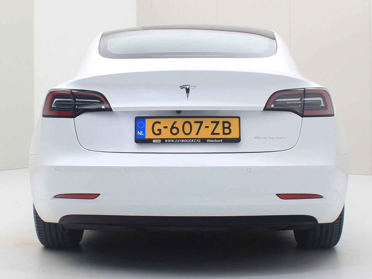 Hoofdafbeelding Tesla Model 3