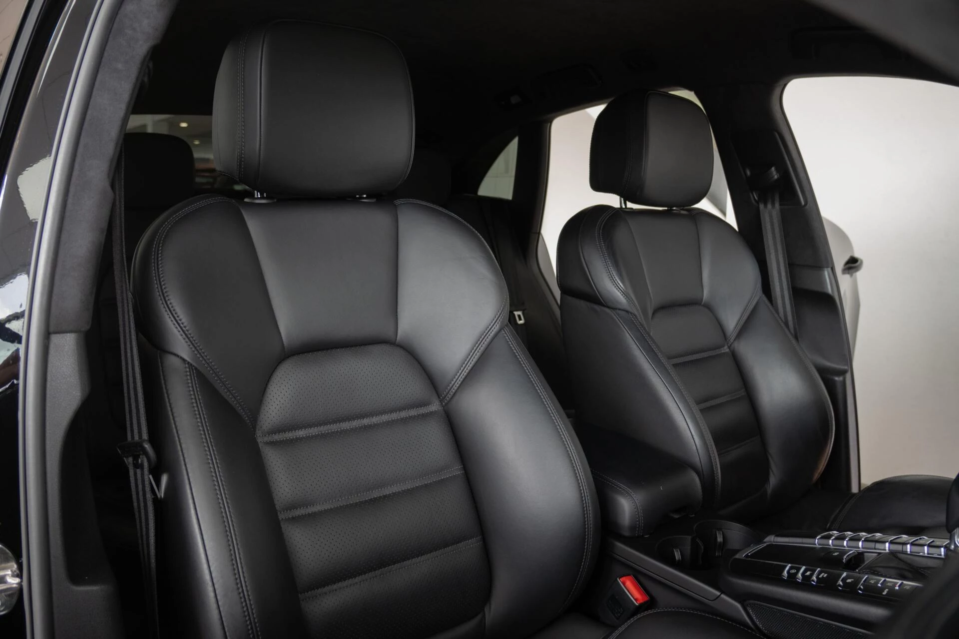 Hoofdafbeelding Porsche Macan
