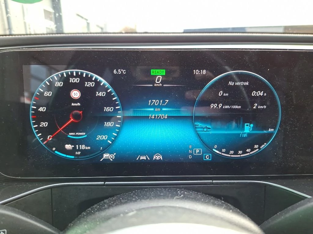 Hoofdafbeelding Mercedes-Benz EQC