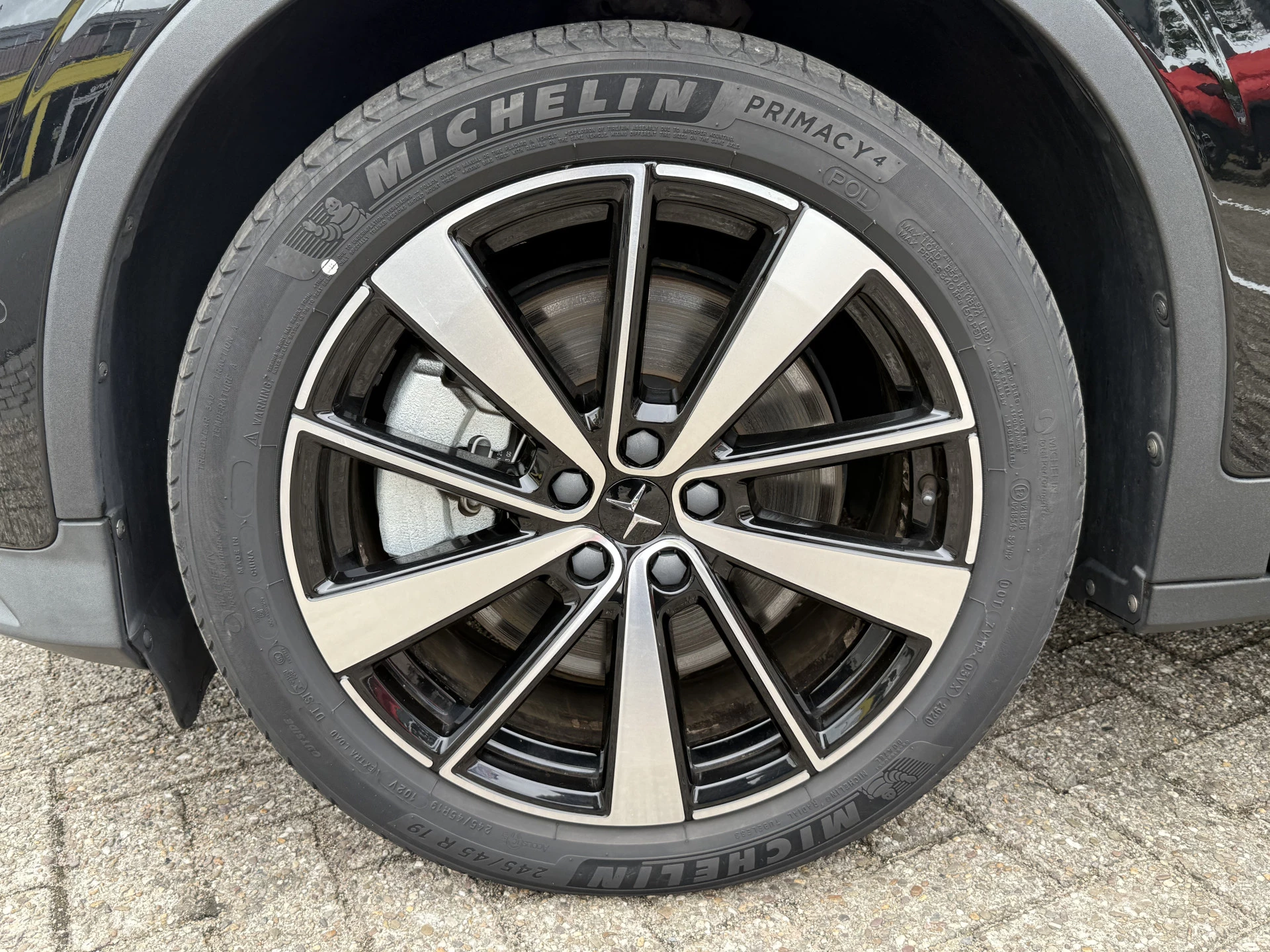Hoofdafbeelding Polestar 2
