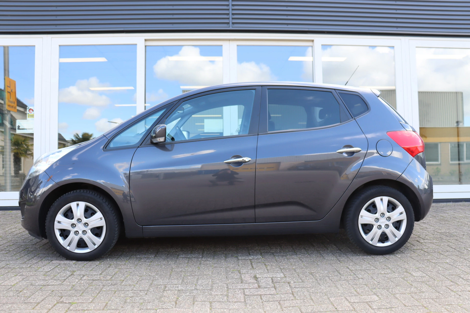 Hoofdafbeelding Kia Venga