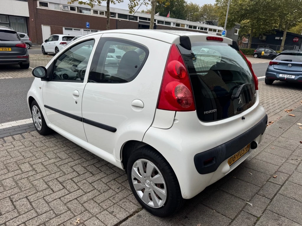 Hoofdafbeelding Peugeot 107