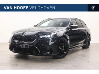 BMW M5 Touring Automaat / Panoramadak / M Drive Professional / Trekhaak / Bowers & Wilkins / M Carbon-keramische remmen / M Multifunctionele Stoelen / Parking Assistant Professional