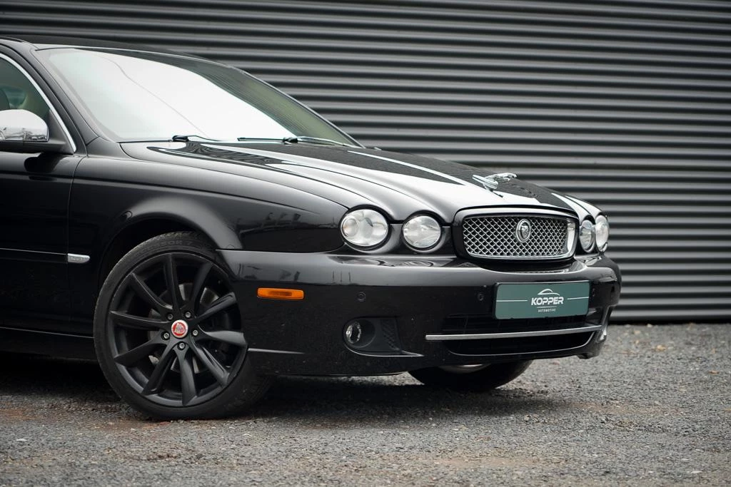 Hoofdafbeelding Jaguar X-Type