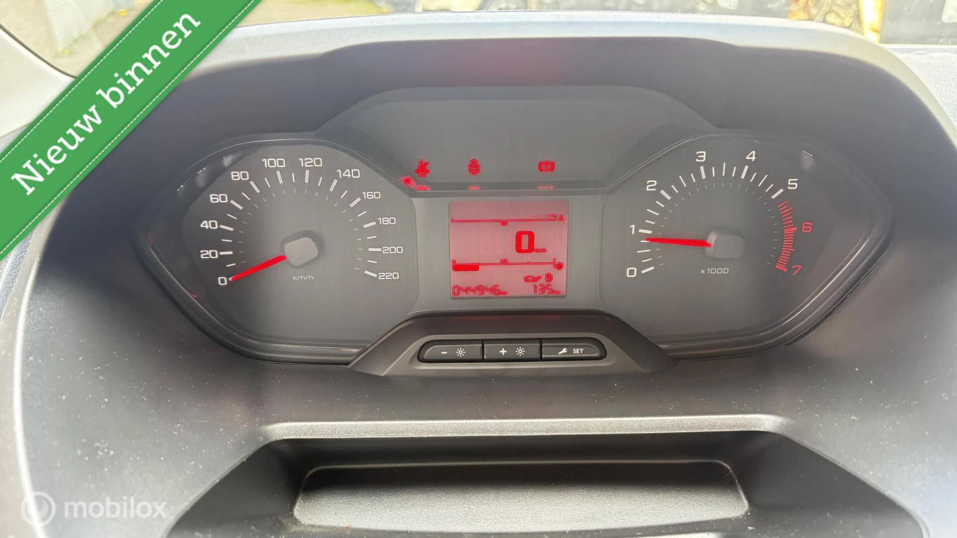 Hoofdafbeelding Peugeot Partner