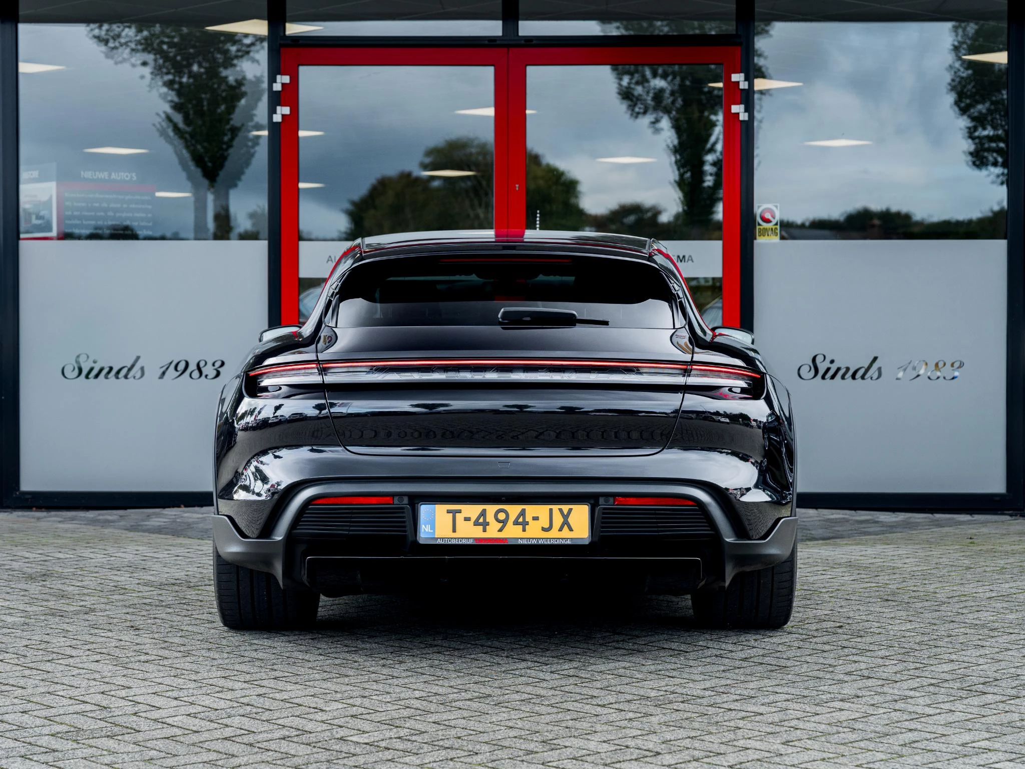 Hoofdafbeelding Porsche Taycan