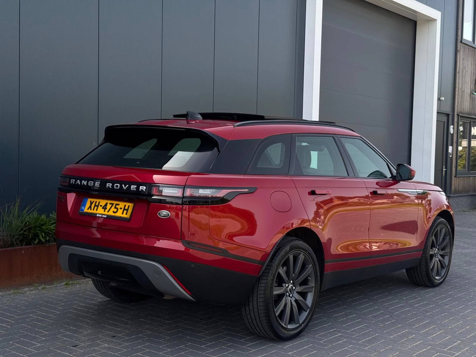 Hoofdafbeelding Land Rover Range Rover Velar