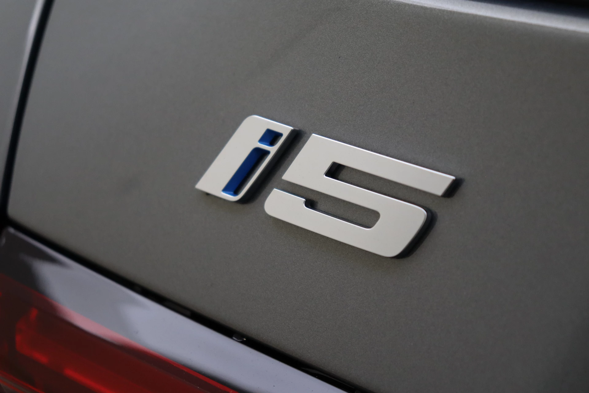 Hoofdafbeelding BMW i5
