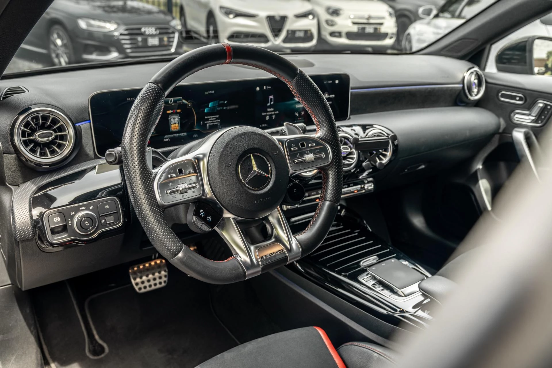 Hoofdafbeelding Mercedes-Benz A-Klasse
