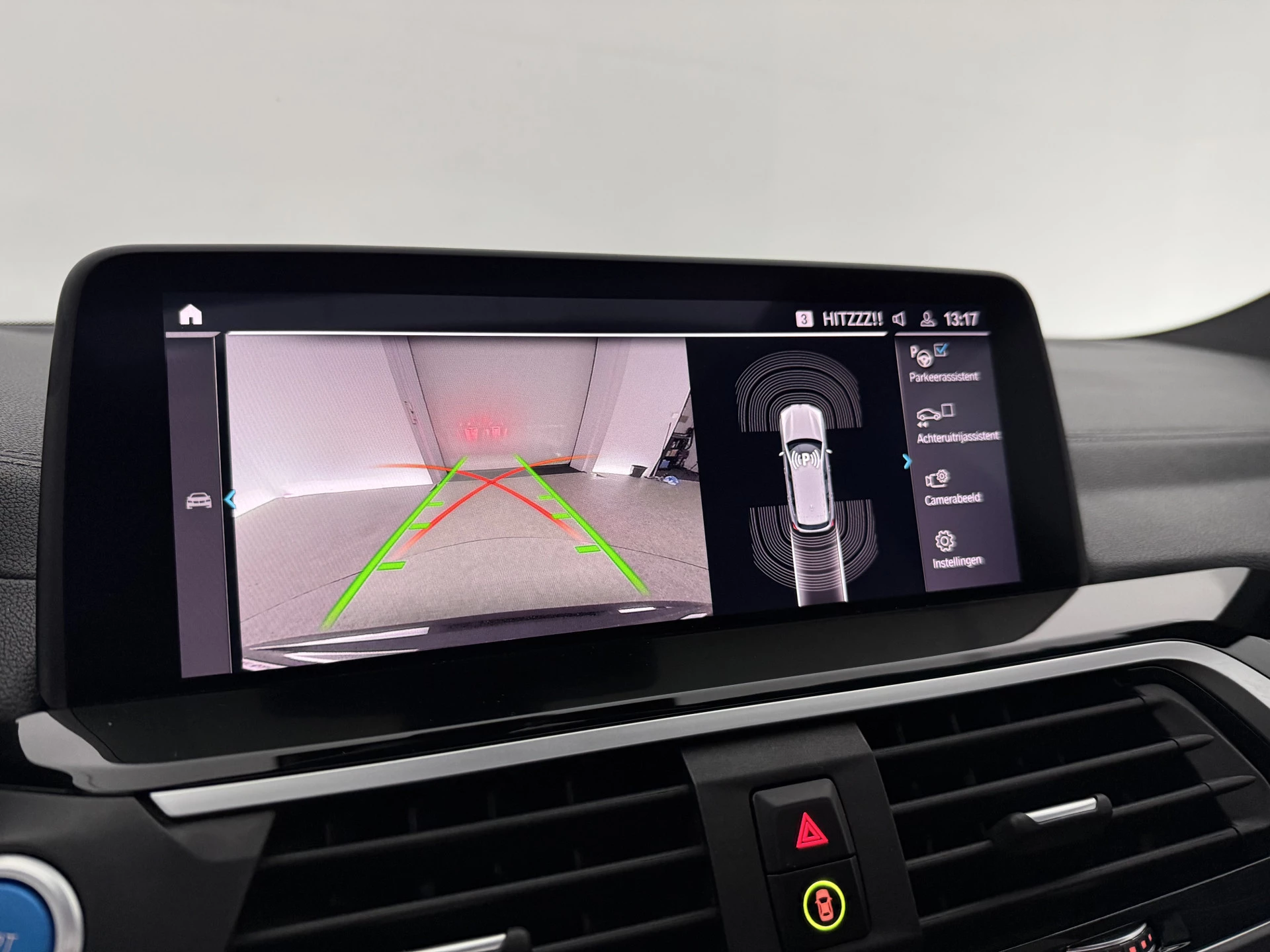 Hoofdafbeelding BMW iX3
