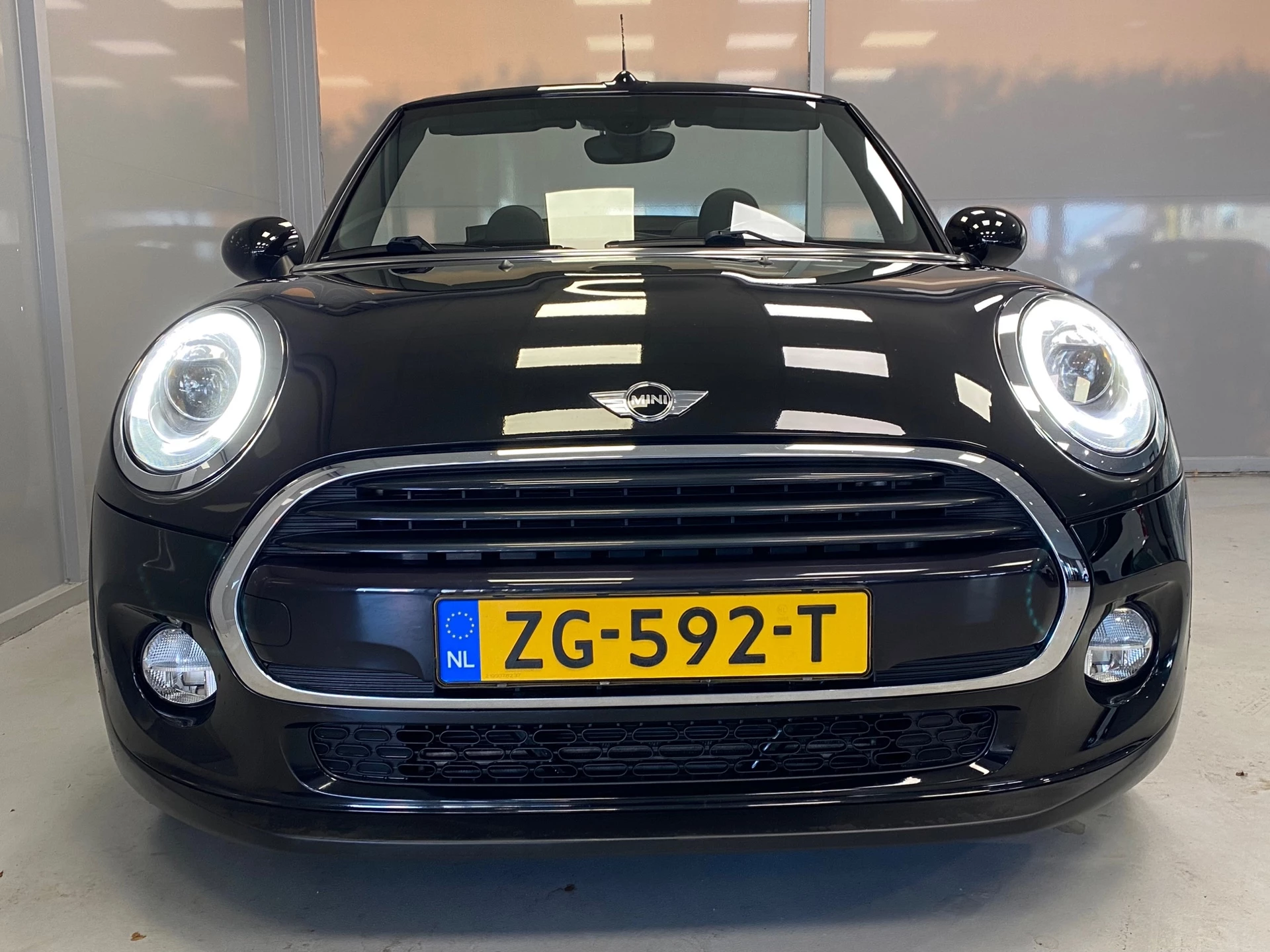 Hoofdafbeelding MINI Cooper Cabrio